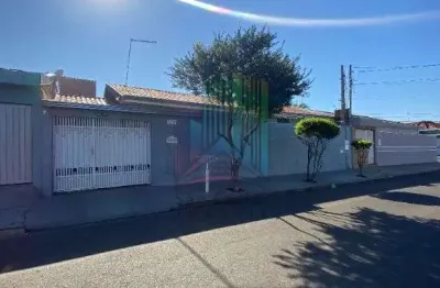 Casa com 3 quartos à venda na rua cândido de arruda botelho, 2226, parque santa felícia jardim, são carlos, 128 m2 por r$ 345.000