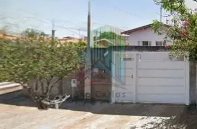 Excelente casa de 2 dormitorios em excelente localizacao no bairro jardim bandeirantes