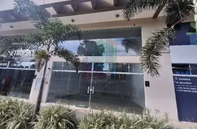 Excelente salao comercial com 109 metros na Av. Trabalhador Sao Carlense, proximo a USP