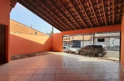Casa à venda no bairro jardim belo horizonte com 3 qts, 1 suíte, salas estar e jantar e 2 vagas cobertas - indaiatuba sp!