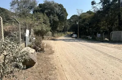 Chácara / sítio com 3 quartos à venda na Rua Francisco Alves Cordeiro Filho, Marmeleiro, Piraquara