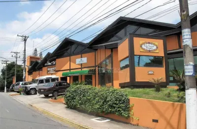 Mini shopping na granja viana à venda  por r$ 13.000.000  com renda de r$74,600 mensais.