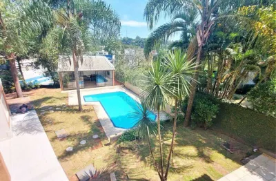 Casa na granja viana em condominio com excelente estrutura e segurança 24hs.
