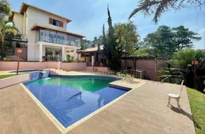 Casa com 3 dormitórios à venda, 357 m² por r$ 2.200.000,00 - granja viana - carapicuíba/sp