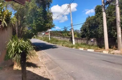 Venda de área na região da granja viana - área de 7.967m2, com área útil de 4.690,96m2 todo murado