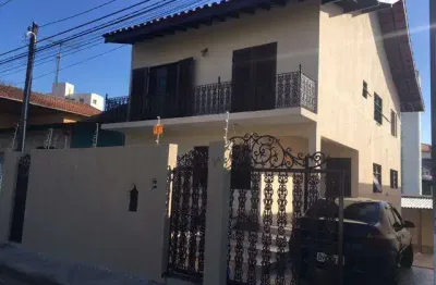 Casa de bairro com 3 dormitórios à venda, 265 m² por r$ 850.000 - jardim nomura - cotia/sp