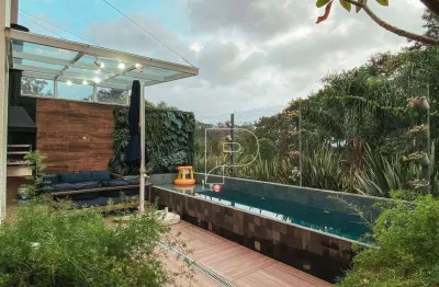 Casa com 3 dormitórios à venda, 180 m² por R$ 1.485.000 - Granja Viana