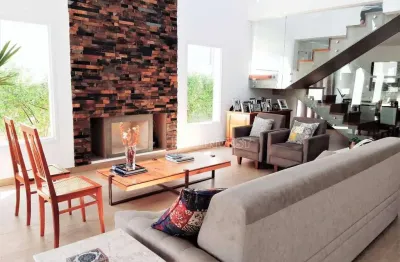 Casa com 3 dormitórios à venda, 325 m² por r$ 2.700.000,00 - granja viana - jandira/sp