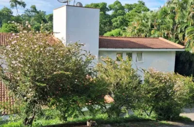 Casa com 4 dormitórios à venda, 604 m² por r$ 2.320.000,00 - granja viana - carapicuíba/sp