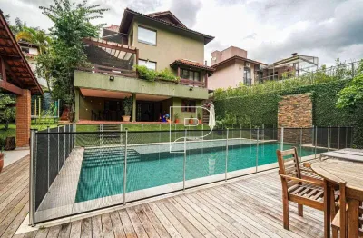 Casa com 5 dormitórios à venda, 450 m² por R$ 2.650.000,00 - Granja Viana - Km 23 - Carapicuíba/SP