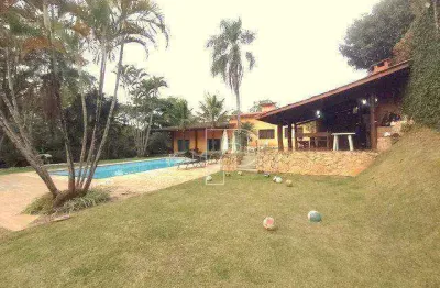 Casa com 3 dormitórios à venda, 439 m² por r$ 2.480.000,00 - granja viana - carapicuíba/sp