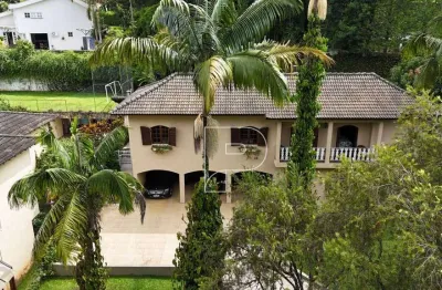 Casa com 5 dormitórios à venda, 372 m² por r$ 1.750.000,00 - forest hills - jandira/sp