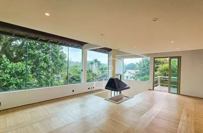 Casa com 3 dormitórios à venda, 330 m² por r$ 1.390.000,00 - granja viana - carapicuíba/sp