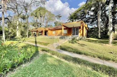 Casa com 3 dormitórios à venda, 485 m² por R$ 1.700.000,00 - Condomínio Iolanda - Taboão da Serra/SP