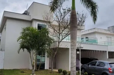 Casa com 3 dormitórios à venda, 260 m² por R$ 2.200.000,00 - Granja Viana - Carapicuíba/SP
