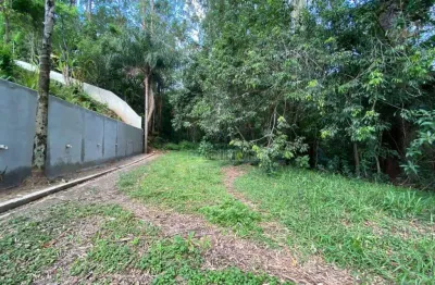 Terreno à venda, 5660 m² por r$ 1.290.000,00 - fazendinha - carapicuíba/sp