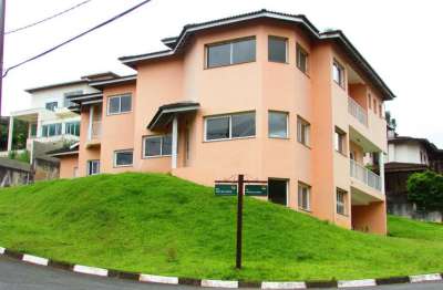 Casa com 4 dormitórios à venda, 440 m² por r$ 1.700.000,00 - granja viana - embu das artes/sp