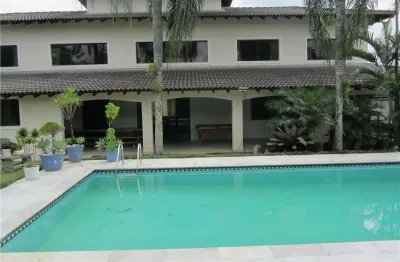 Casa com 4 dormitórios à venda, 495 m² por r$ 2.800.000,00 - granja viana - carapicuíba/sp
