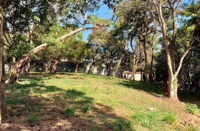 Terreno de 5 mil metros com localizacao privilegiada, perfeito para construir um villagio, condomínio fazendinha