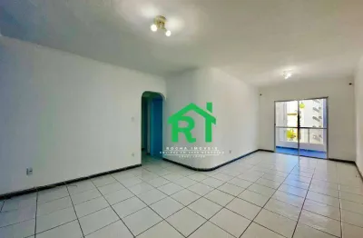 Apartamento amplo, 3 dormitórios (1 suíte), 1 vaga, tombo, guarujá/sp.