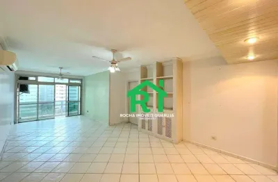 Apartamento à beira mar com 3 quartos (1 suíte) e 1 vaga em pitangueiras, guarujá