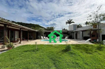 Casa com 4 quartos (4 suítes), 4 vagas e lazer à venda em Guaiuba, Guarujá