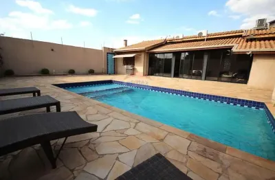 Casa a venda com 3 quartos piscina, ampla área gourmet , jardim ypê, paulínia/sp