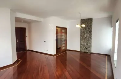 Casa à Venda com 4 quartos suítes, closet, edícula e área gourmet no bairro Nossa Senhora Aparecida em Paulínia/SP.