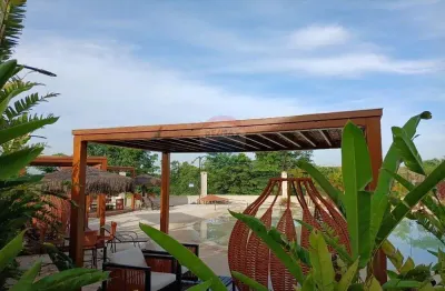 Terreno com 366m² à venda no condomínio Santorini em Paulínia/SP.