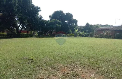 Terreno à venda na Rua Dos Tucanos, S/N, Itapavussu, Cosmópolis