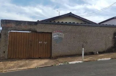 Casa com 5 quartos à venda na Rua Santa Cruz, 140, Vila Morro do Castanho, Cosmópolis