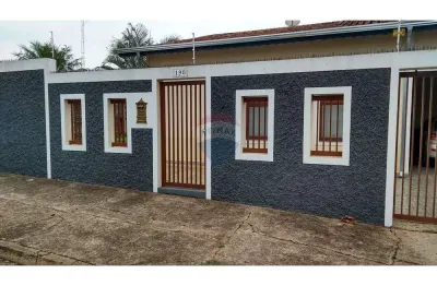 Casa com 4 quartos à venda na Rua 25 de Dezembro, 198, Jardim de Faveri, Cosmópolis