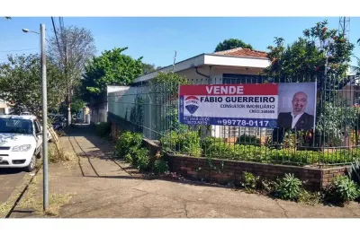Casa a venda na região central com 3 quartos, cosmópolis/sp