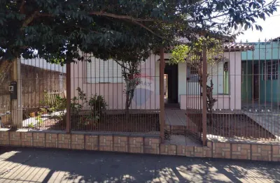 Casa com 2 quartos à venda na Rua João Aranha, 967, Centro, Cosmópolis