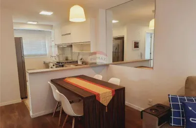 Apartamento com 2 dormitórios mobiliado disponível para locação !
