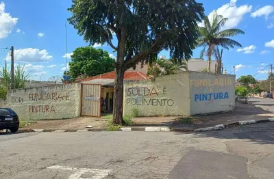 Barracão com casa de 1 dormitório à venda – centro de cosmópolis