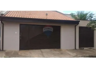 Casa á venda com piscina,  3 quartos jardim dall'orto sumaré/sp
