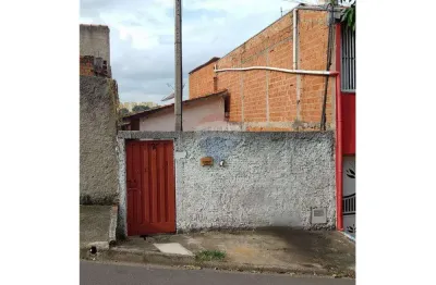 Casa com 2 quartos à venda na Rua Armindo Suzigan, 2, Recanto das Laranjeiras, Cosmópolis