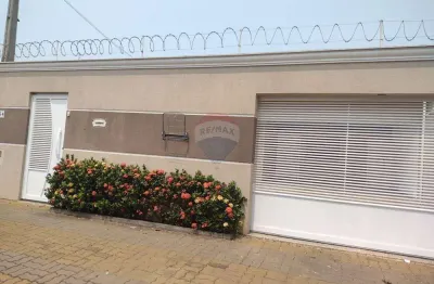 Casa com 3 quartos à venda na Rua Antonio Carlos Nogueira, 954, Centro, Cosmópolis