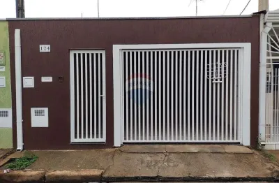 Casa com 2 quartos à venda na Rua José Kalil Aun, 124, Vila José Kalil Aun, Cosmópolis