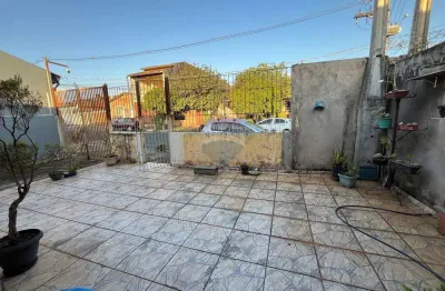 Casa com 2 quartos à venda no Parque Dona Esther, Cosmópolis 