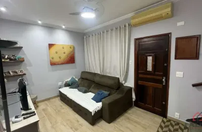 Casa em condomínio fechado com 2 quartos à venda na comendador martins - de 201/202 a 349/350, 282, vila mathias, santos por r$ 426.000