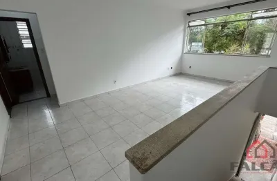 Casa com 2 quartos para alugar na doutor arnaldo de carvalho, 135, campo grande, santos por r$ 2.800