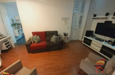 Casa com 3 quartos à venda na prudente de moraes, 49, vila mathias, santos por r$ 565.000