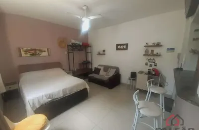 Kitnet / stúdio à venda na rua cásper líbero, 25, josé menino, santos por r$ 255.000
