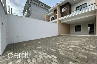 Imperdível: casa com 3 suítes e 4 vagas de garagem na vila nova, joinville-sc!