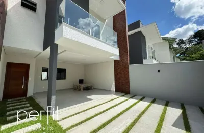 Imperdível! Casa à venda em Joinville-SC, Bairro América: 3 suítes, 2 salas, 5 banheiros, 3 vagas de garagem