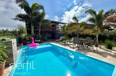 Imperdível casa à venda em balneário barra do sul-sc, jardim da barra: 3 quartos, sendo 1 suíte, 2 salas, 3 banheiros, 3 vagas, 197m²!