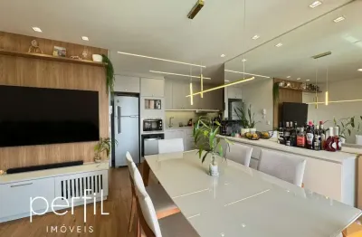 Apartamento com 3 dormitórios sendo 1 suíte e 2 vagas de garagem no 16º andar no bairro centro - joinville, sc