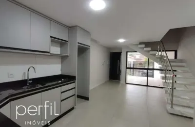 Imóvel à venda em joinville-sc: casa com 3 quartos, 1 suíte, 2 salas, 3 banheiros e 2 vagas de garagem no bom retiro - 106m².